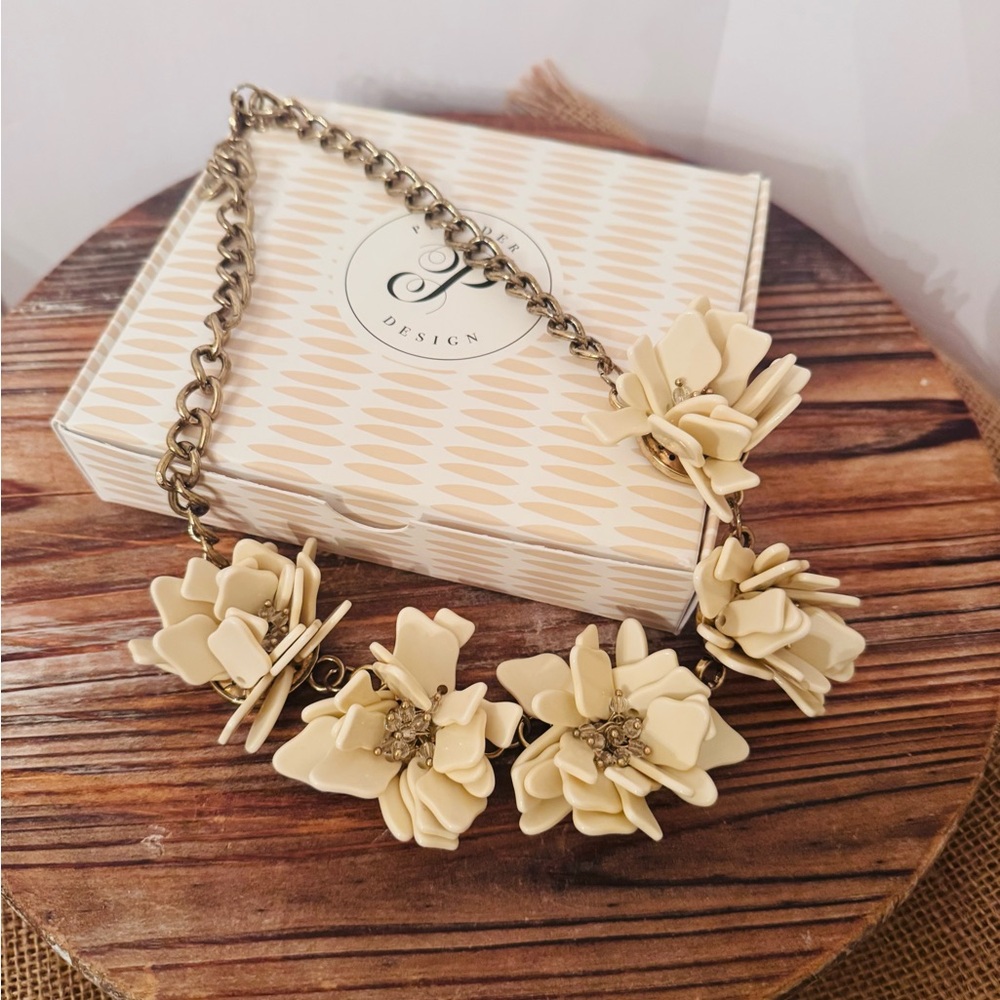 Plunder Designs Retired Italy Cream Flowers Statement Necklace